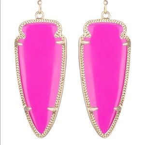 Kendra Scott Skylar Arrowhead Earrings